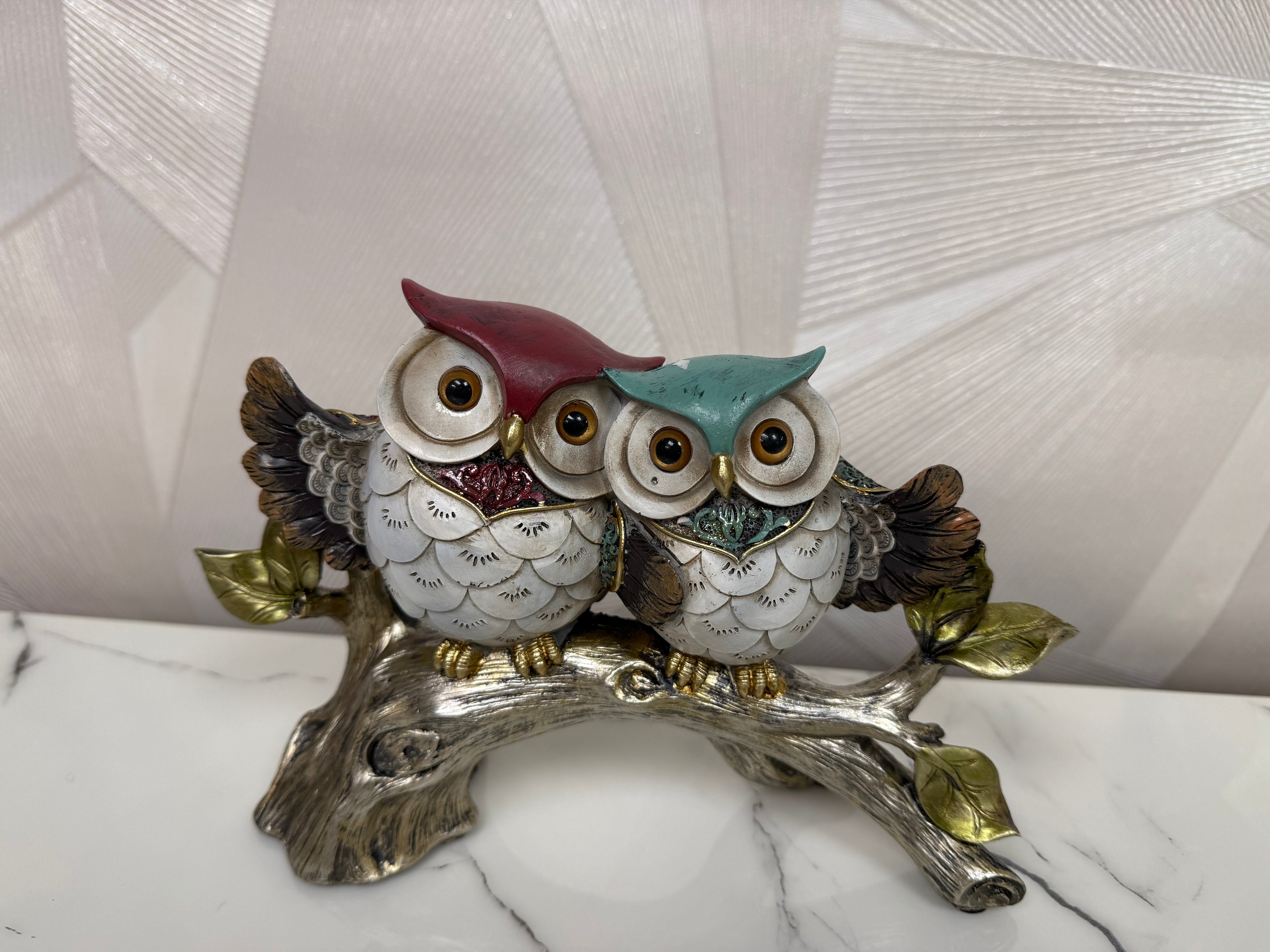 NIGHT OWL SHOWPIECE