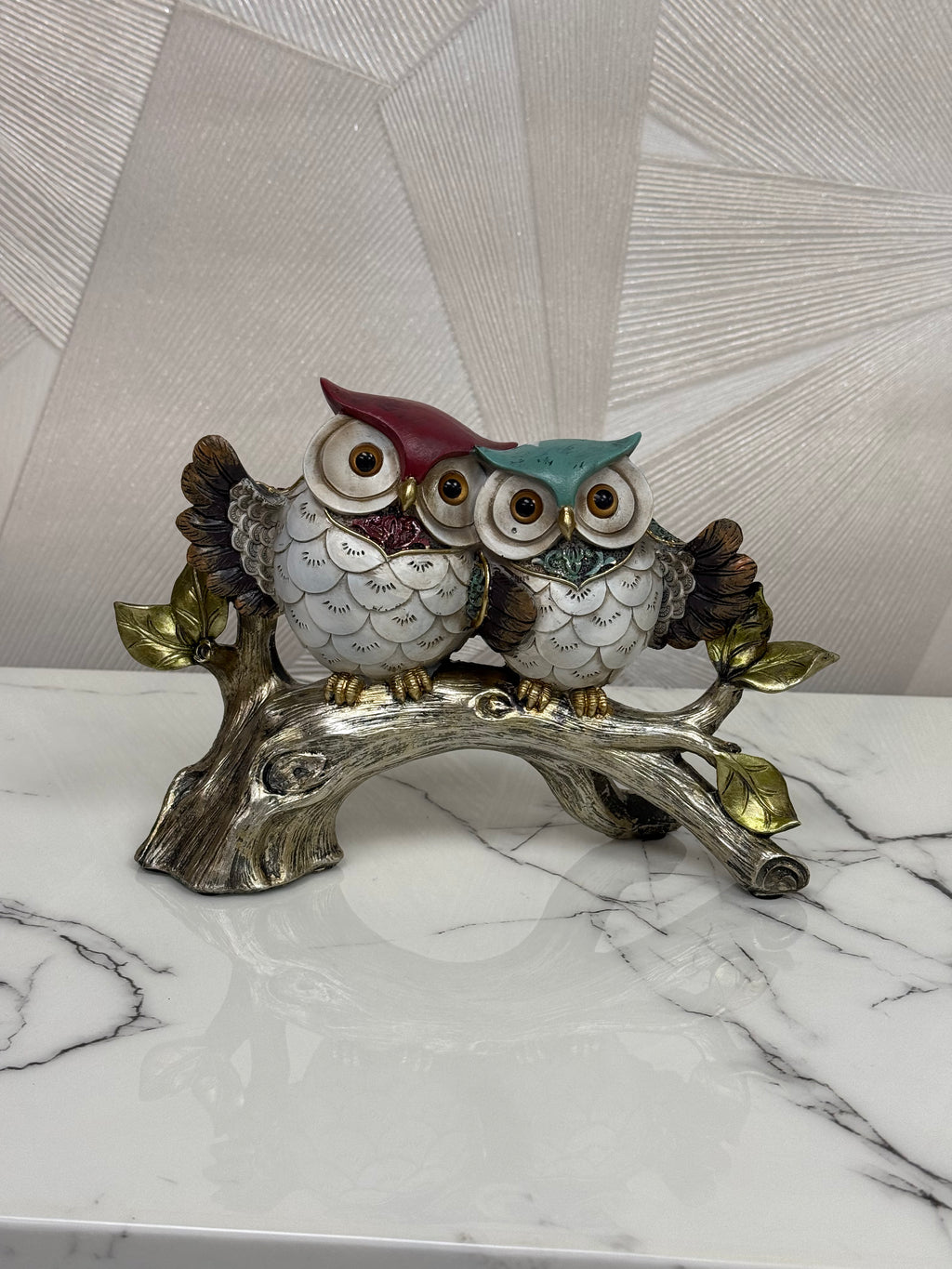 NIGHT OWL SHOWPIECE
