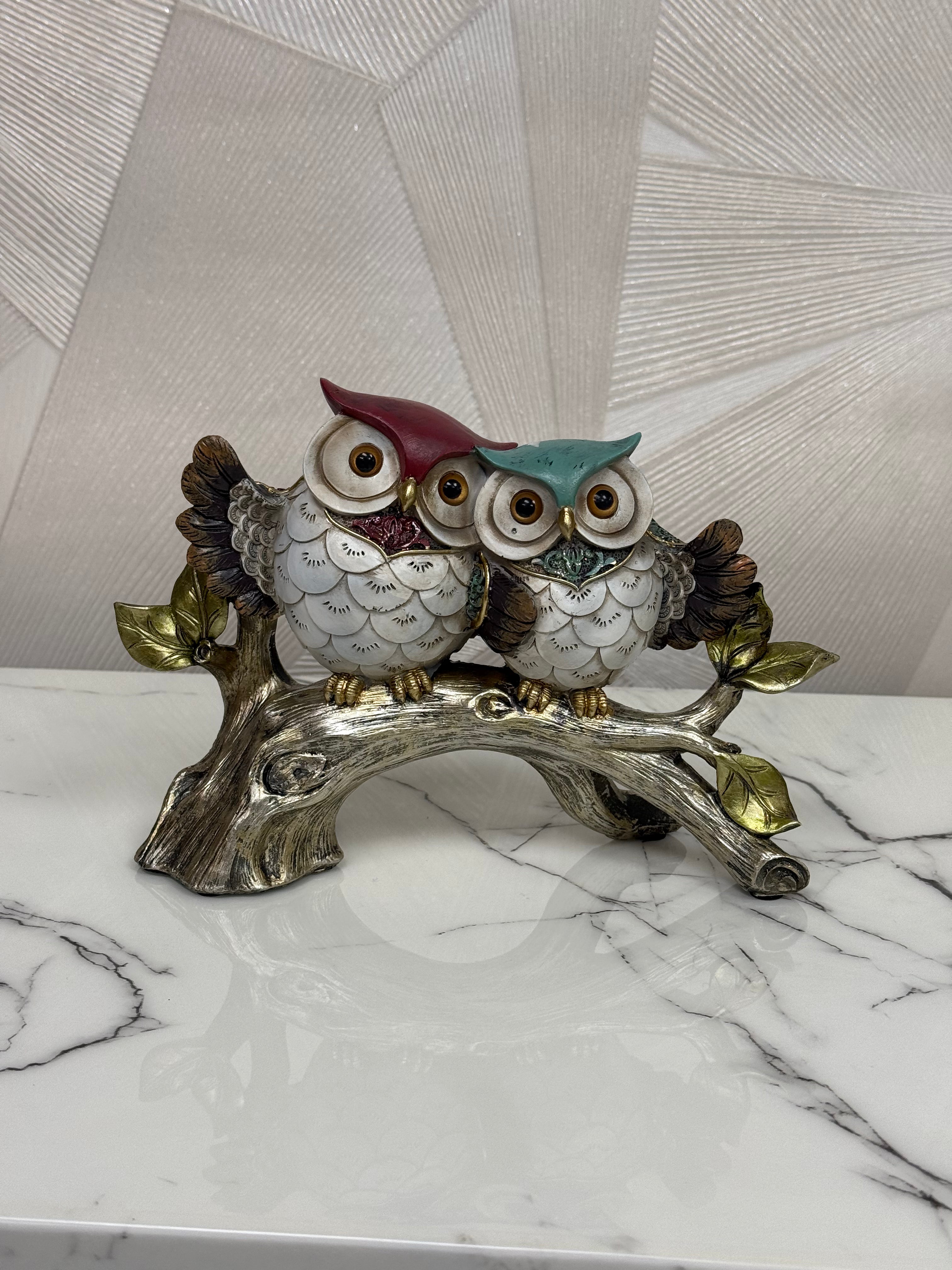 NIGHT OWL SHOWPIECE